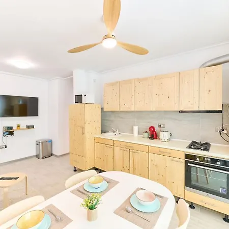 Apartment Blacksearama Apartment- Spa, Pools And Parking Mamaia