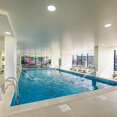 Apartment Blacksearama Apartment- Spa, Pools And Parking Mamaia