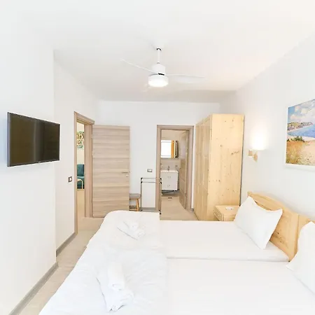 Blacksearama Apartment- Spa, Pools And Parking