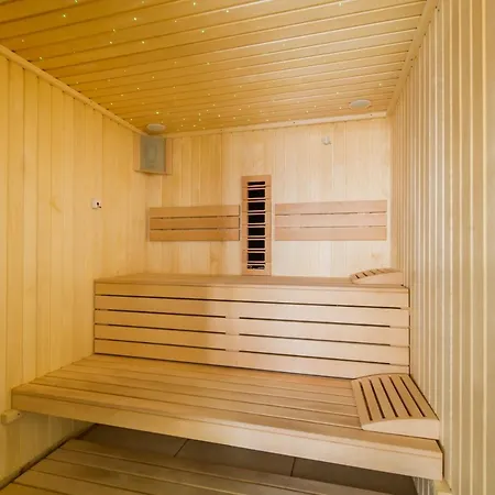 Blacksearama Apartment- Spa, Pools And Parking *